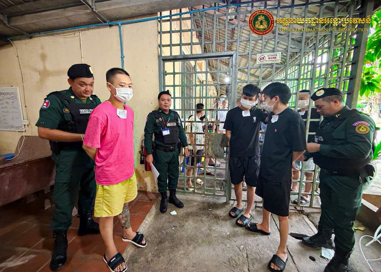 柬埔寨从暹粒遣返150名涉网络诈骗及违法犯罪的中国籍人员