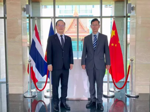 Secretary General of the ASEAN-China Centre Calls on Ambassador of Thailand to China