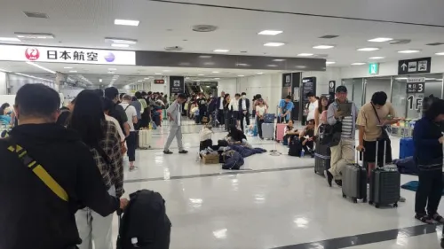 日本千叶县破纪录强降雨已致4人死 成田机场约7000人滞留