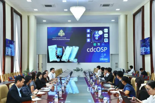 柬埔寨投资者缴费更便捷 可通过手机软件及国际银行卡支付