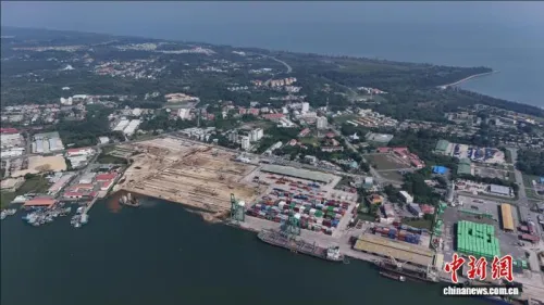 文莱摩拉港改扩建工程加速推进 计划2027年投产