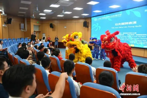 越南青少年访琼结营：“期待成为越中交流合作的桥梁”