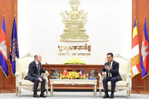 土耳其新任驻柬埔寨大使会见柬副首相韶索卡 承诺深化安全与培训合作
