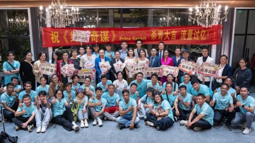 跨国微短剧《终极奇谋》在金边圆满杀青，五天六十集高强度实景拍摄，数千万曝光未播先火