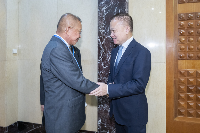 中共中央对外联络部部长刘海星会见泰国国会副主席兼上议长蒙坤