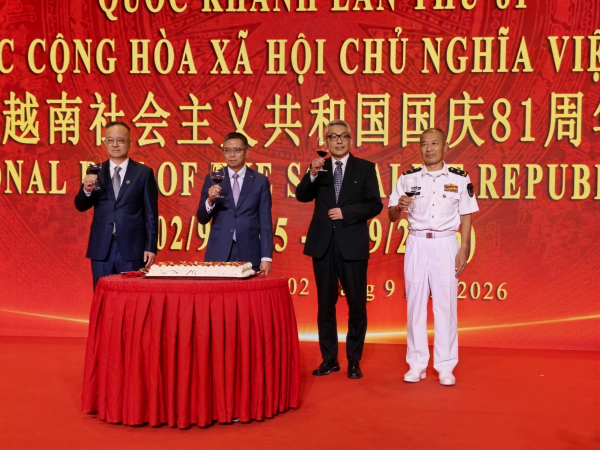 中国外交部部长助理蔡伟出席越南国庆招待会