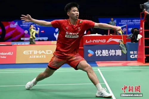 中国羽毛球大师赛：男单世界第一乔纳坦爆冷出局