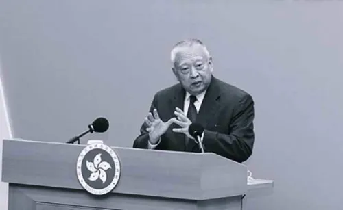 香港特区首任特首董建华逝世 中国国务院港澳办致唁电沉痛哀悼