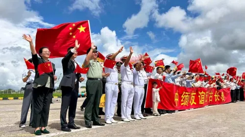 中国海军第48批护航编队对缅甸进行友好访问