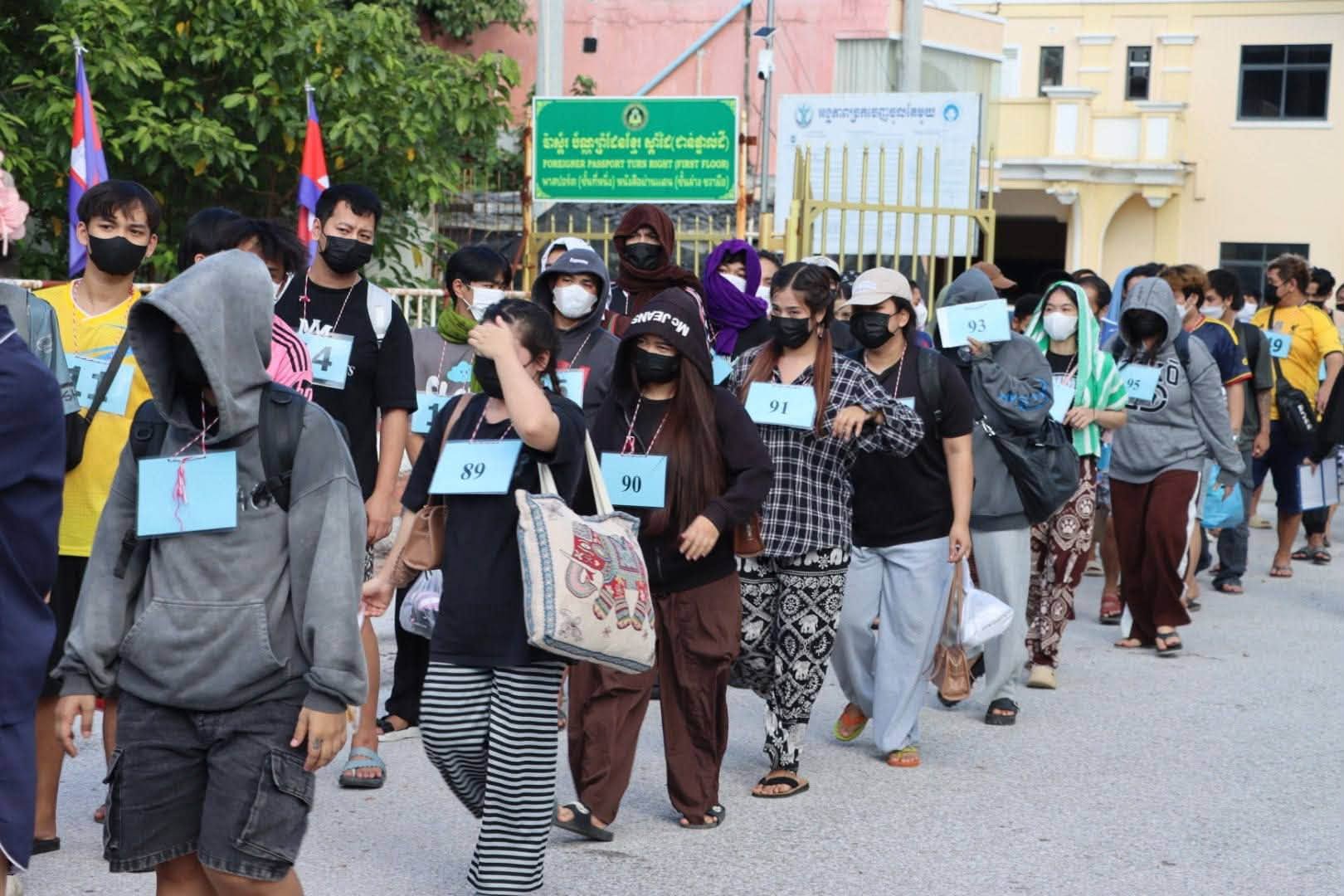 柬埔寨遣返193名涉网络诈骗泰国人 同时接收86名非法偷渡回国柬籍人员