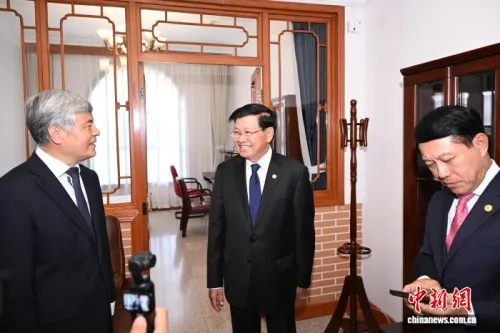 东西问丨为什么国际政坛的“中国履历”越来越常见？