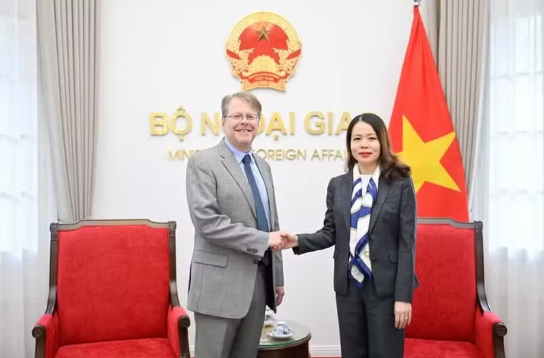 越南邀请美国工商界深度参与2027年APEC活动