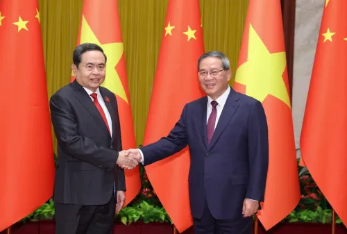 中国总理李强会见越南国会主席陈青敏 中方愿同越方加强发展战略对接