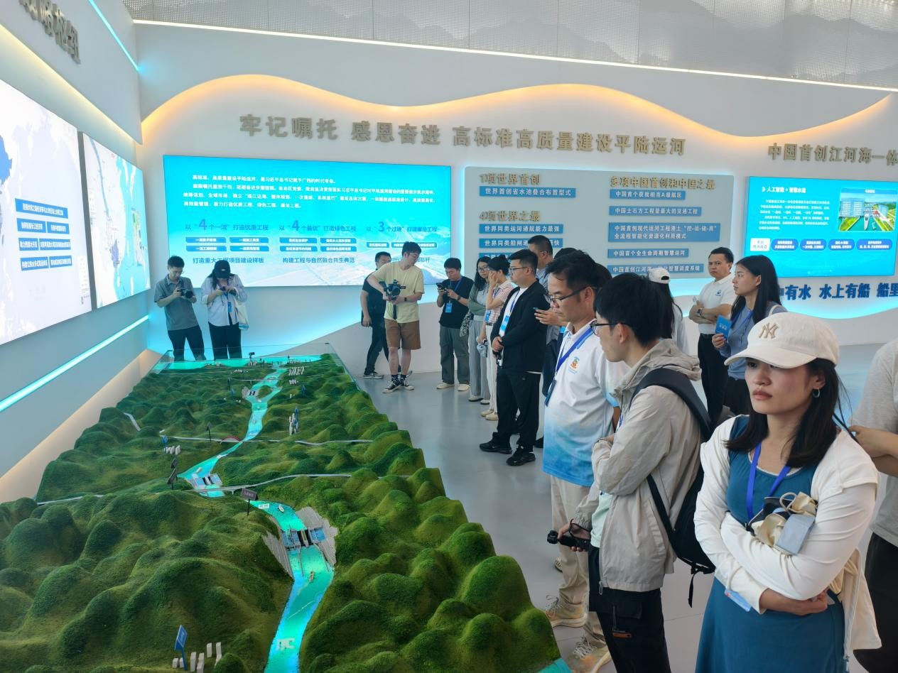 平陆运河三大船闸高效稳定运行 “船往南开”渐成航运业共识